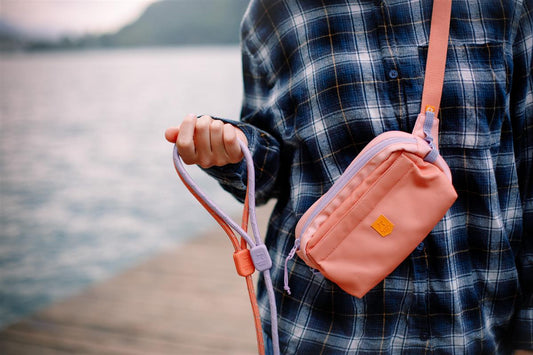 Woolly Wolf Hip Pack «Salmon Pink»